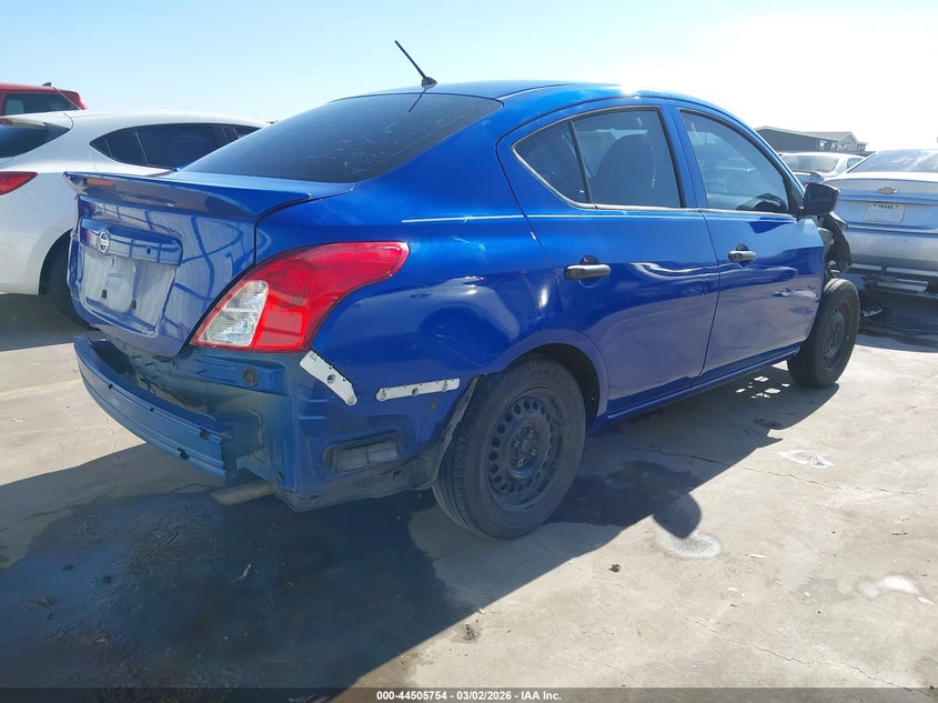2017 Nissan Versa 1.6 S+