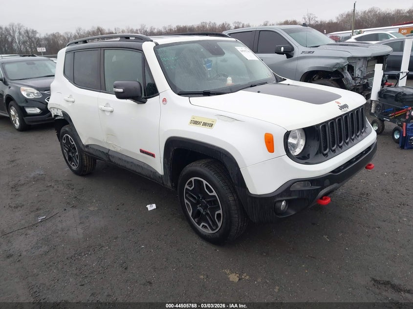 2017 Jeep Renegade Trailhawk 4X4