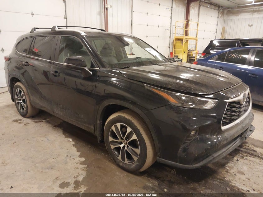 2024 Toyota Highlander Xle