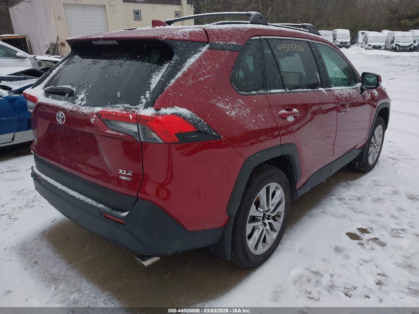 2025 Toyota Rav4 Xle Premium