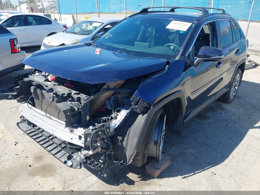 2021 Toyota Rav4 Xle Premium