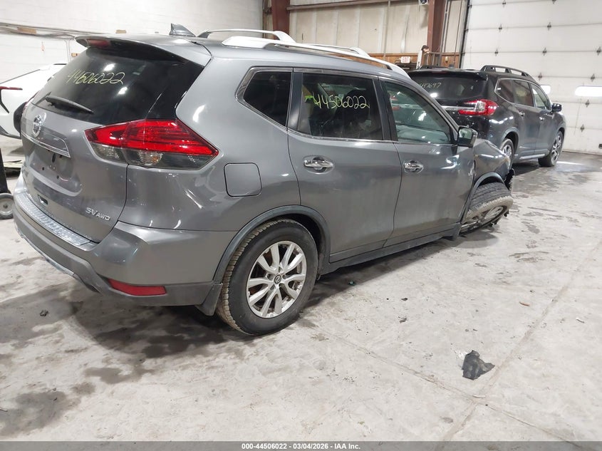 2017 Nissan Rogue Sv