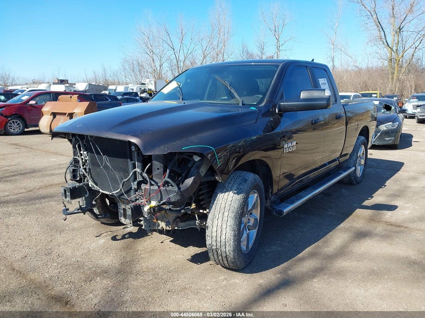 2017 Ram 1500 Big Horn 4X4 6'4 Box