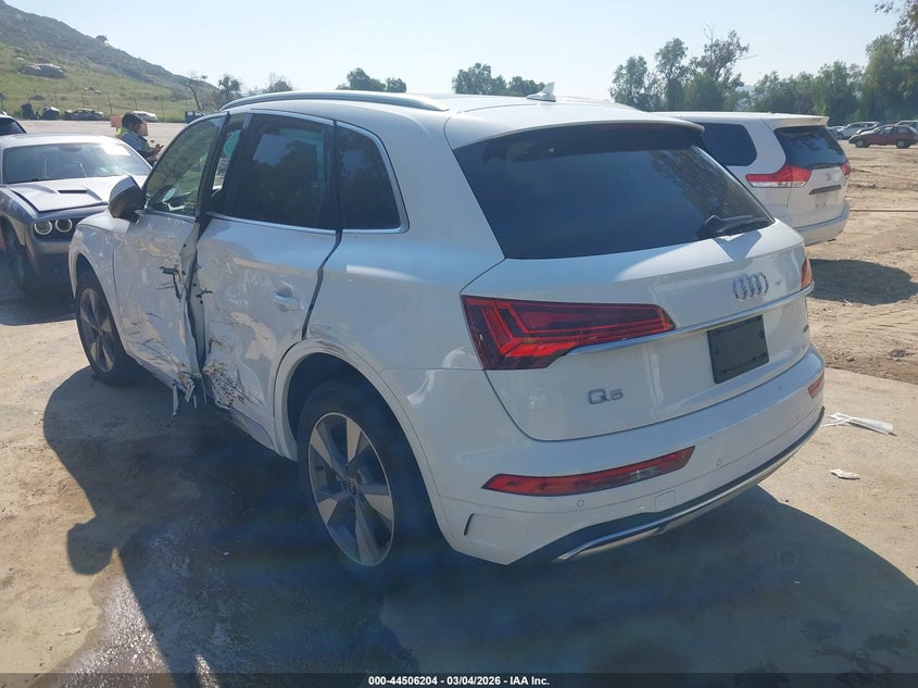 Vin: wa1abafy1p2115541, lot: 45002960, audi q5 premium 40 tfsi quattro s tronic 20233