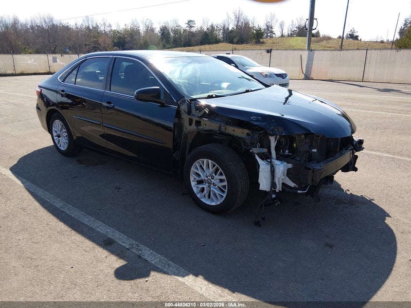 2017 Toyota Camry Le