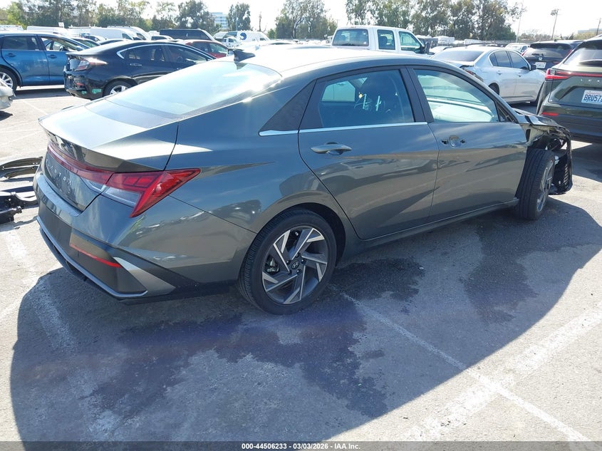 2025 Hyundai Elantra Sel Convenience