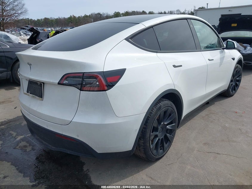 2021 Tesla Model Y Standard Range Rear-Wheel Drive