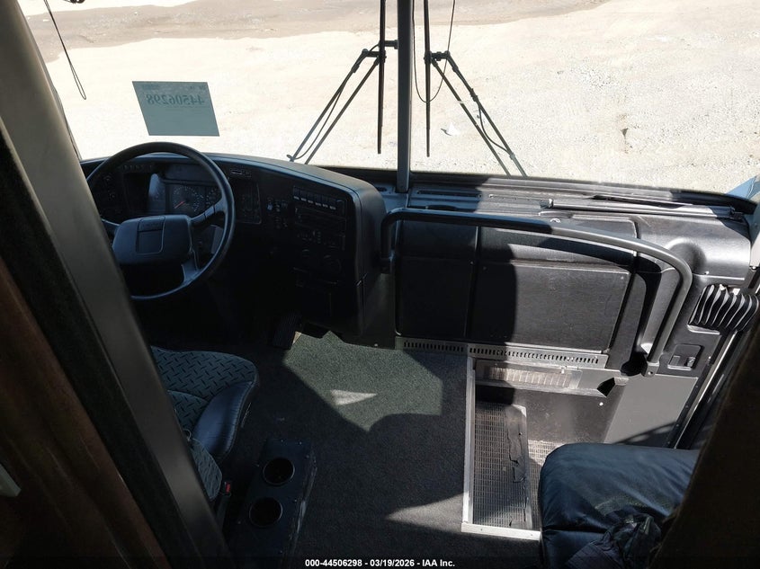 2004 OTHER PREVOST BUS BUS N/A