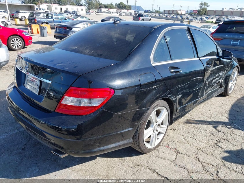 2011 Mercedes-Benz C 300 Luxury/Sport