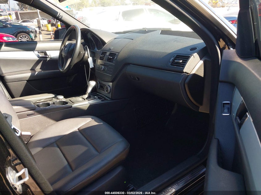 2011 Mercedes-Benz C 300 Luxury/Sport