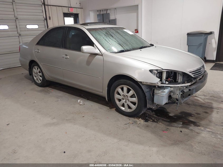 2004 Toyota Camry Xle