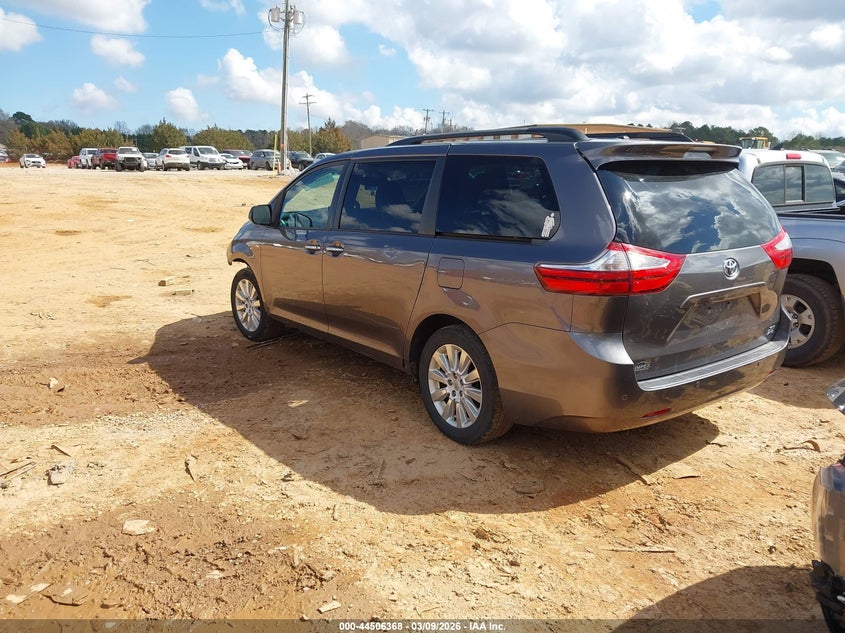 2016 Toyota Sienna Xle 7 Passenger