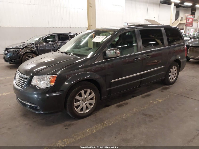 2012 Chrysler Town & Country Touring-L