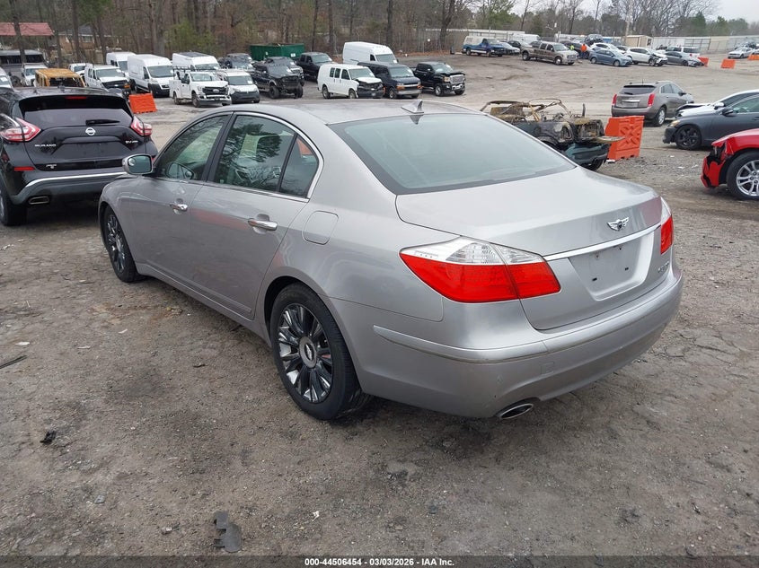 2010 Hyundai Genesis 3.8