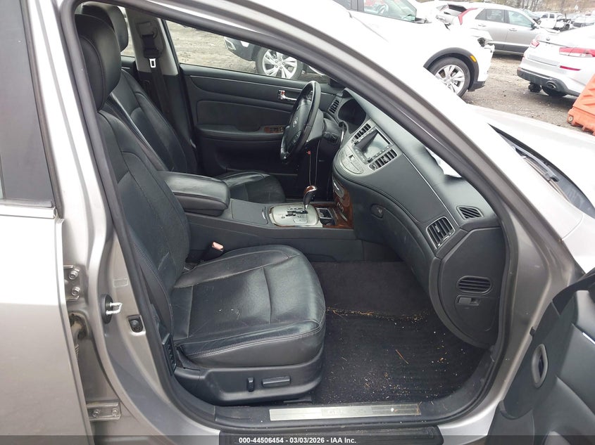 2010 Hyundai Genesis 3.8