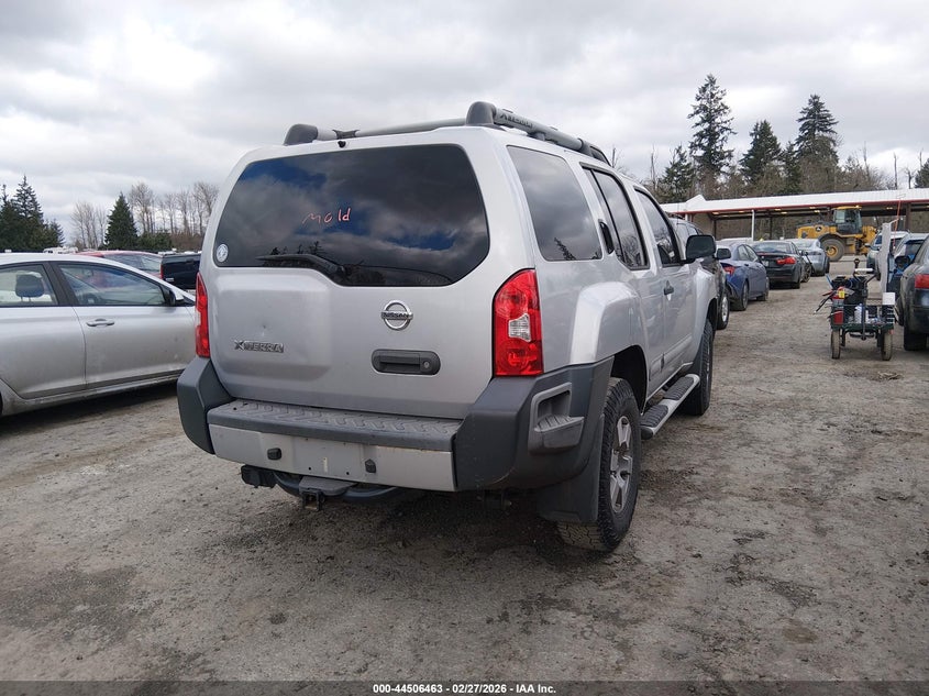 2011 Nissan Xterra S