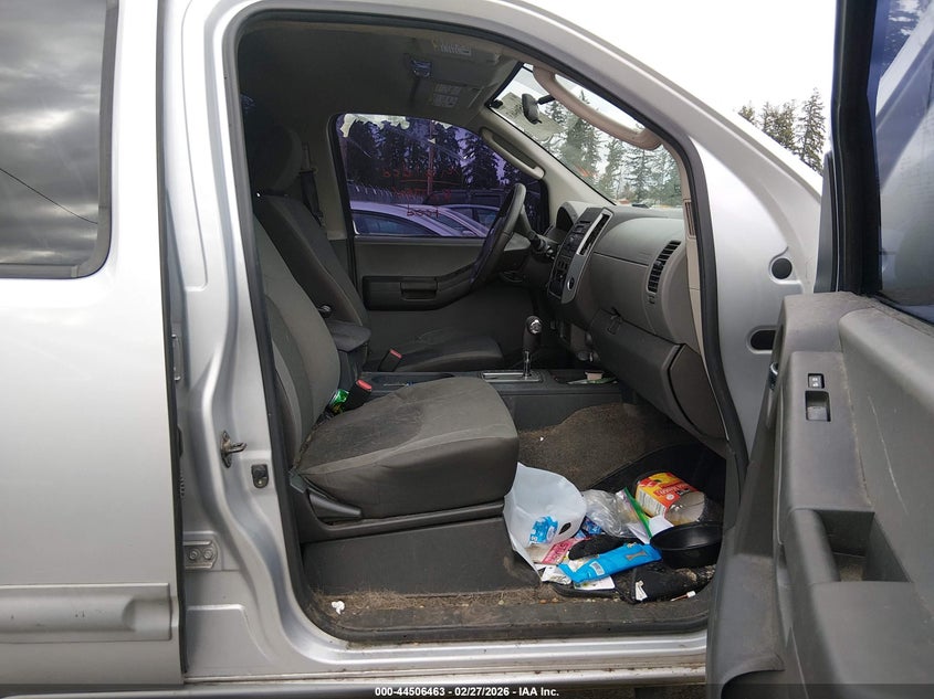 2011 Nissan Xterra S