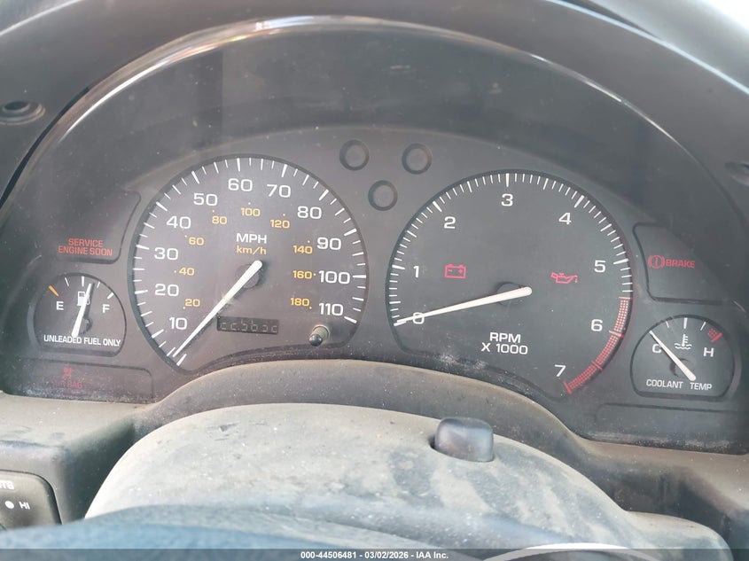 1999 SATURN SL auction photo 7