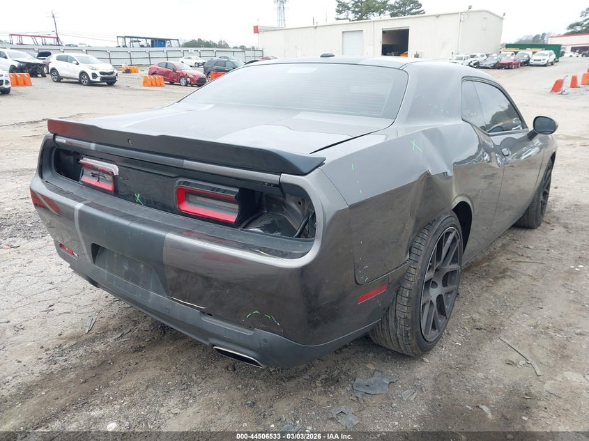 2019 Dodge Challenger Gt
