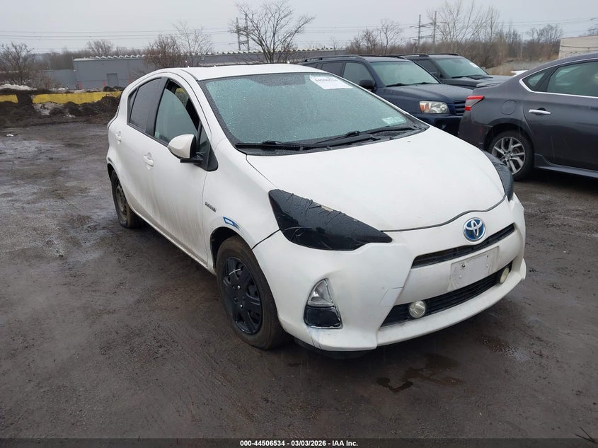 2014 Toyota Prius C One