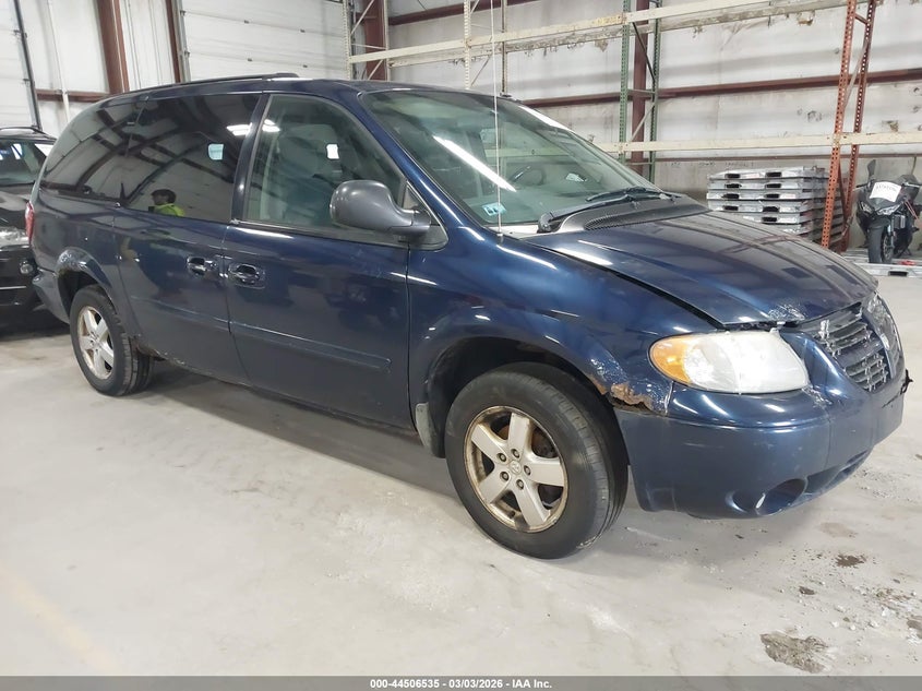 2005 Dodge Grand Caravan Sxt