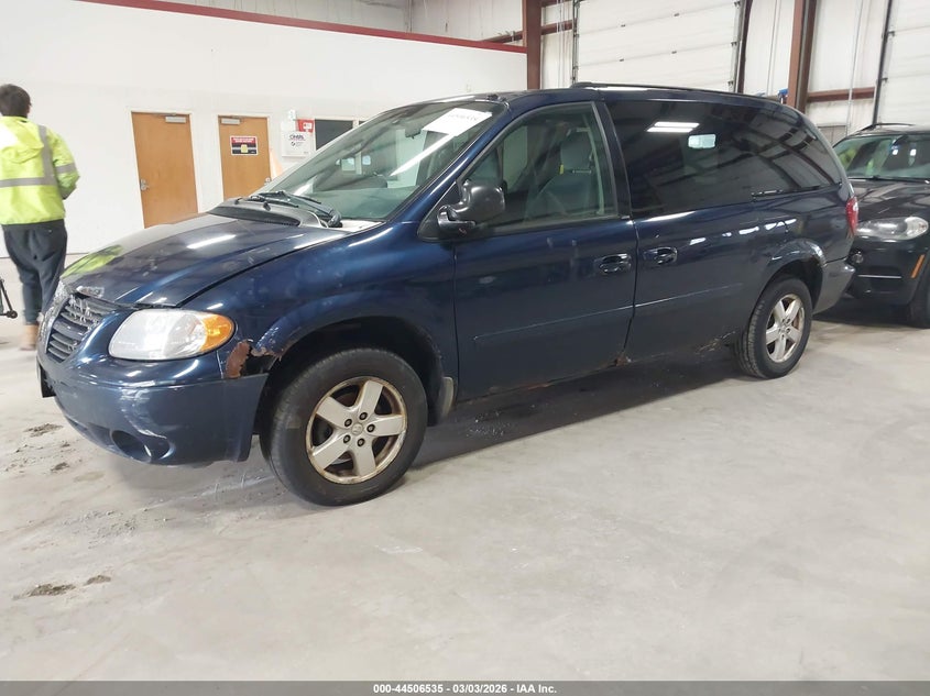 2005 Dodge Grand Caravan Sxt