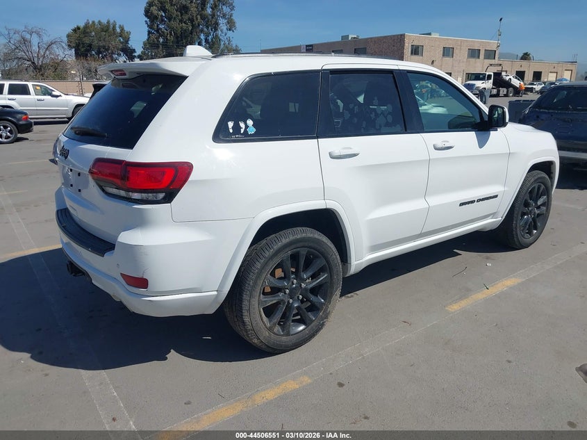 2020 Jeep Grand Cherokee Altitude 4X2