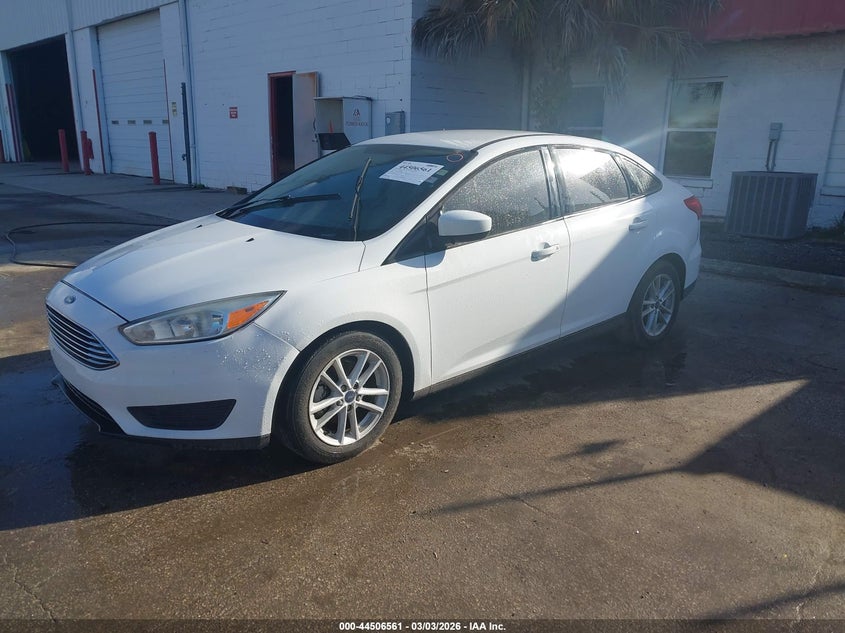 VIN 1FADP3F20JL218016 2018 FORD FOCUS SE