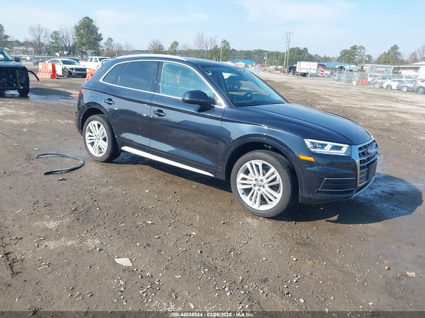 2018 Audi Q5 2.0T Premium/2.0T Tech Premium