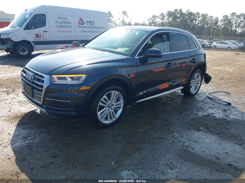 2018 Audi Q5 2.0T Premium/2.0T Tech Premium