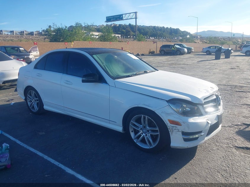 2014 Mercedes-Benz C 250 Sport