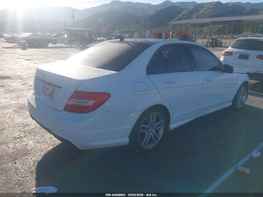 2014 Mercedes-Benz C 250 Sport