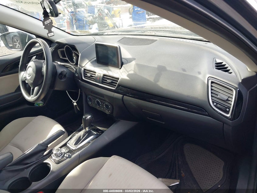 2015 Mazda Mazda3 I Sport