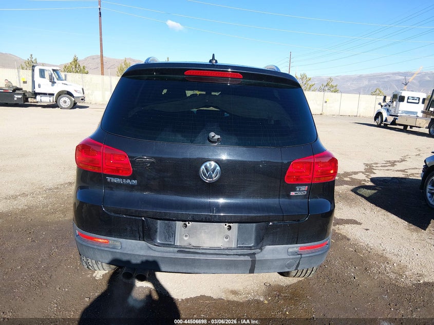 2017 Volkswagen Tiguan - widok 16