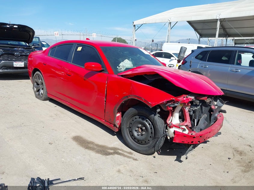 2015 Dodge Charger Sxt