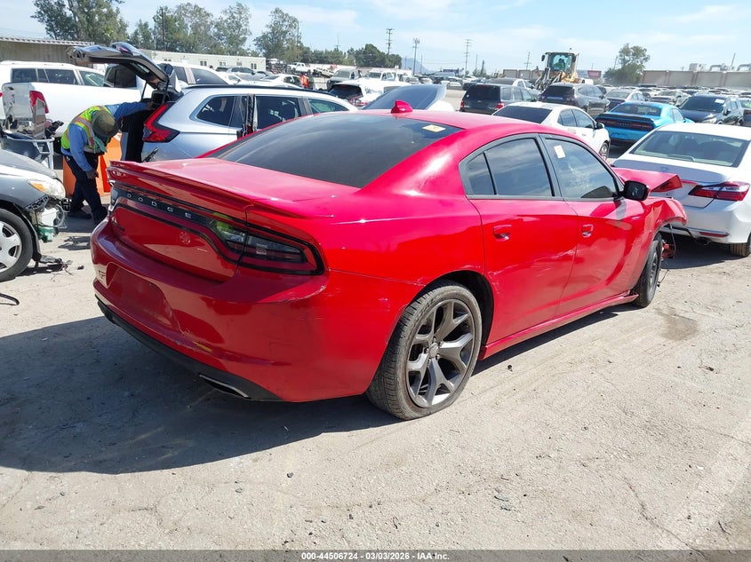 2015 Dodge Charger Sxt