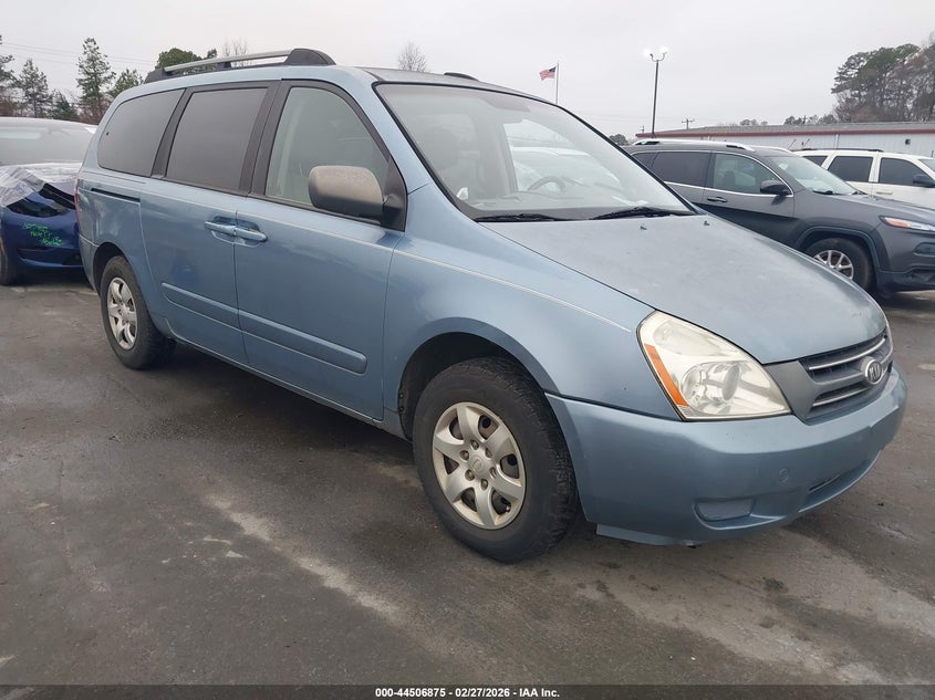2008 Kia Sedona Lx