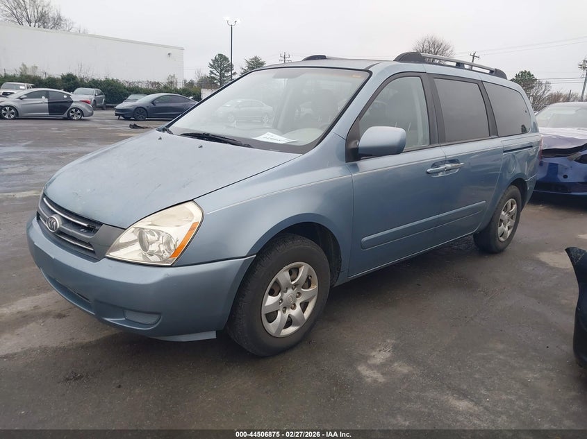 2008 Kia Sedona Lx