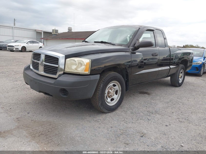 2005 Dodge Dakota St