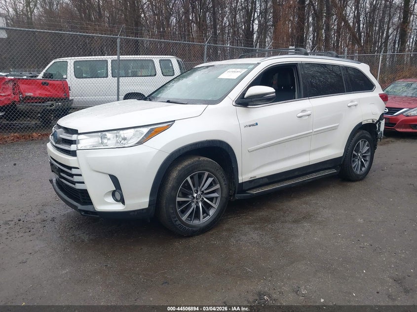 2019 Toyota Highlander Hybrid Xle