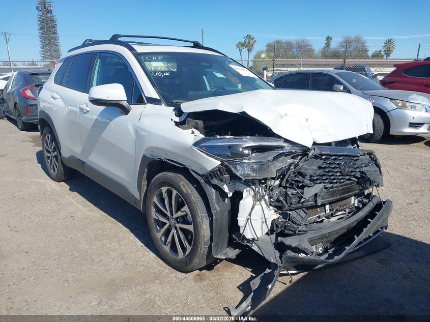 2023 Toyota Corolla Cross Xle