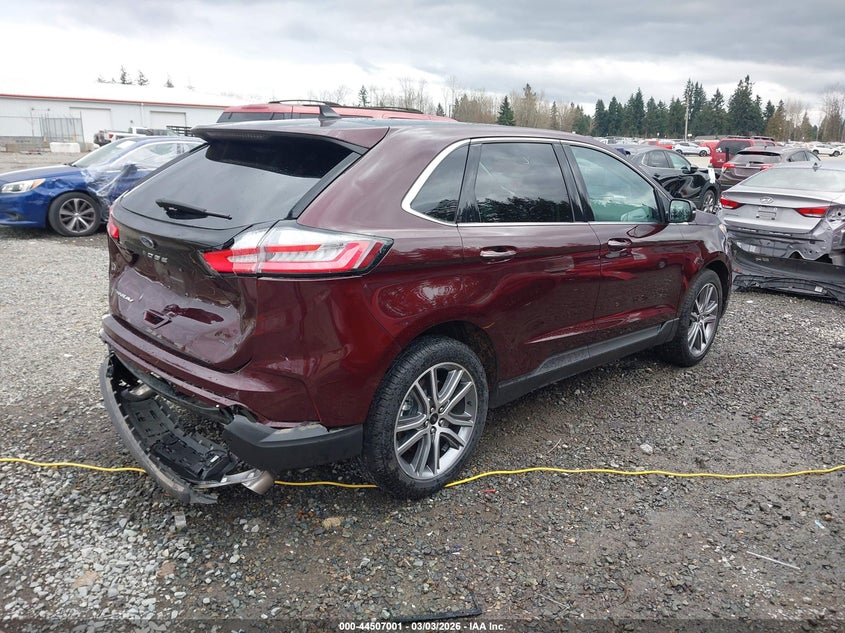 2024 Ford Edge Titanium