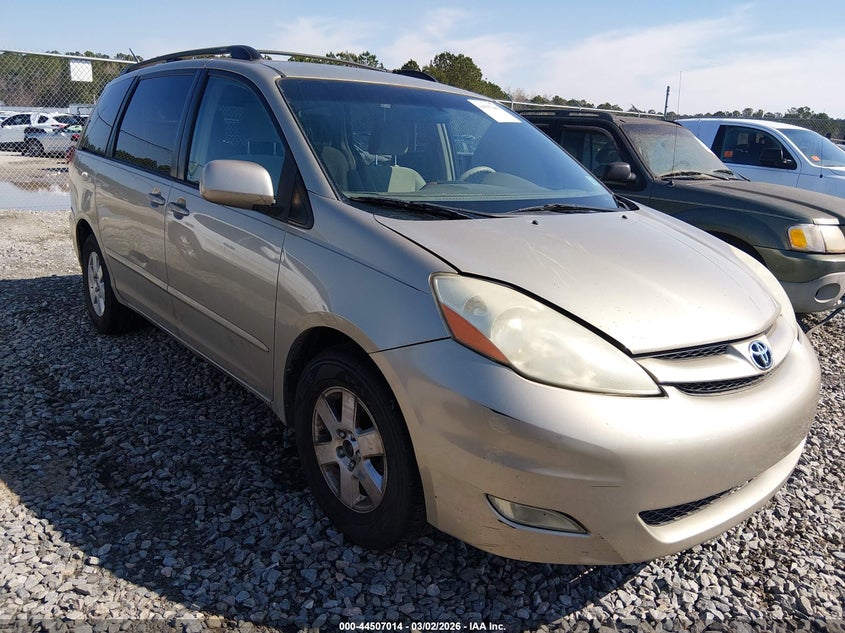 2006 Toyota Sienna Xle