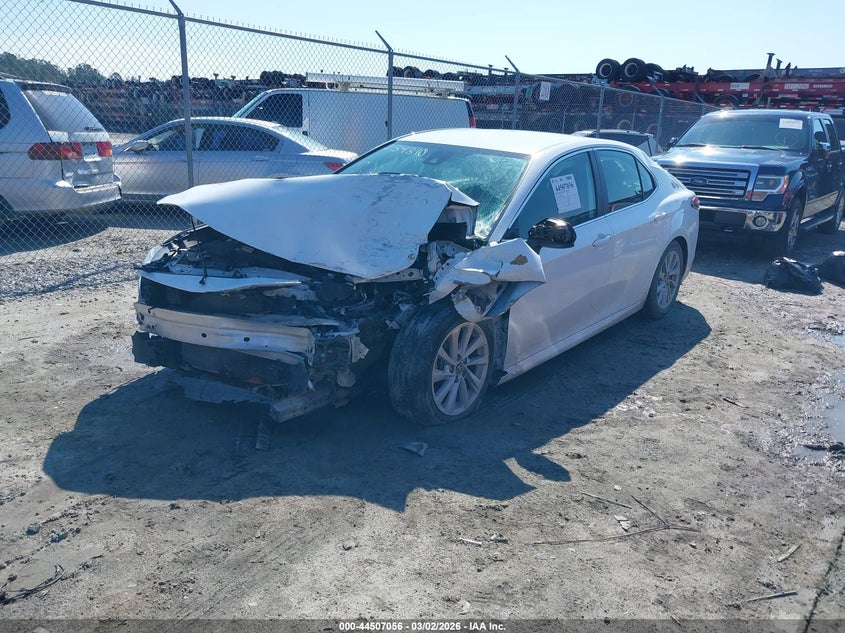 2024 Toyota Camry Le