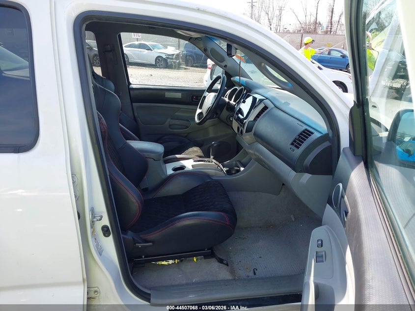 2010 Toyota Tacoma Base V6