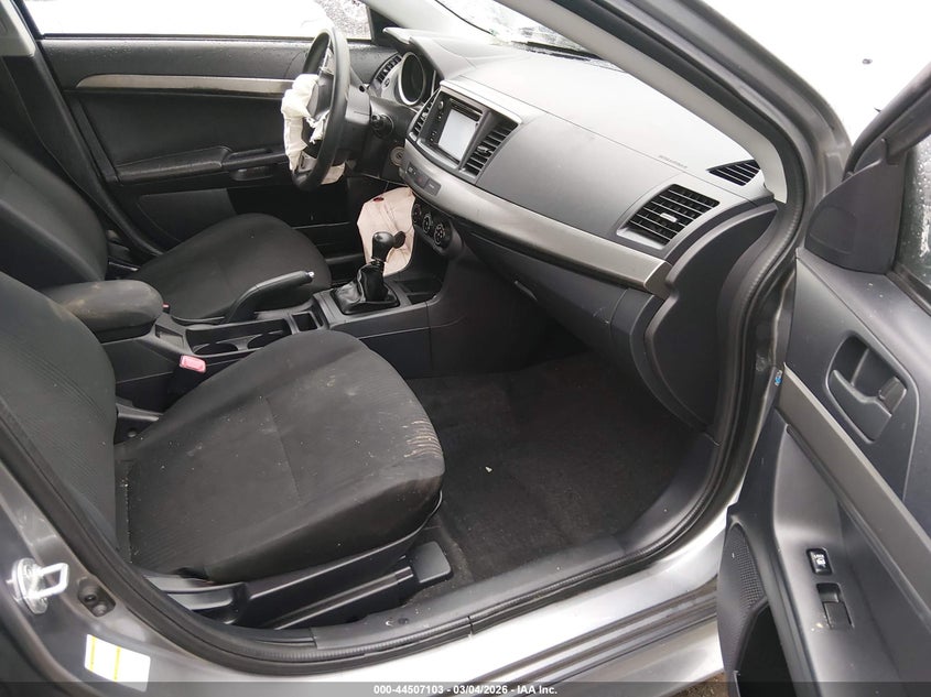 2015 Mitsubishi Lancer Es