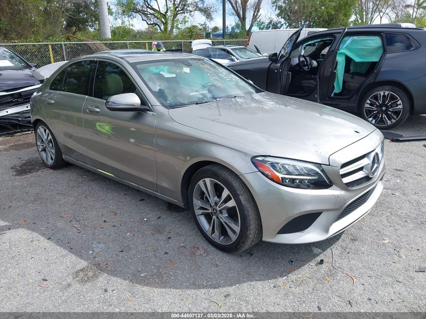 2019 Mercedes-Benz C 300