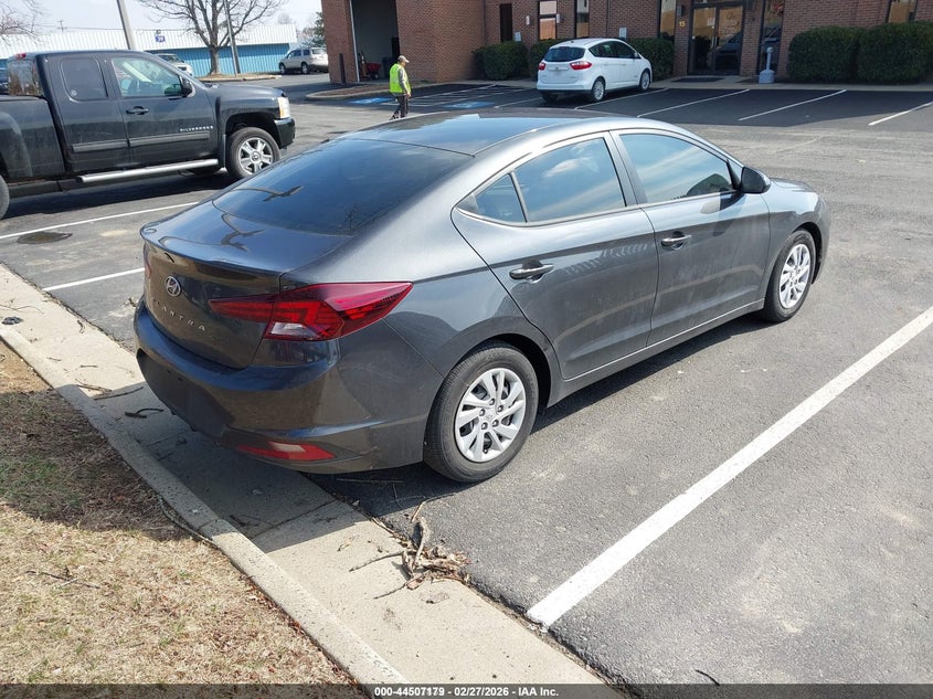2020 Hyundai Elantra Se