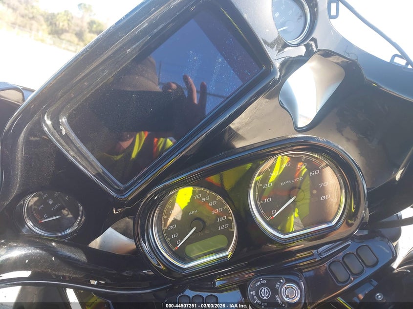 2022 Harley-Davidson Fltrxs VIN: 1HD1KTP1XNB637843 Lot: 44507251