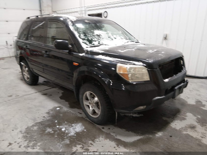 HONDA PILOT 2006. Lot# 44507299. VIN 2HKYF18696H554391. Photo 1